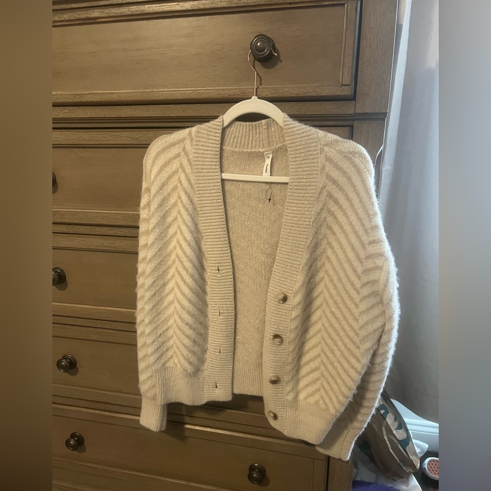 Ivory and mauve Wishlist cardigan